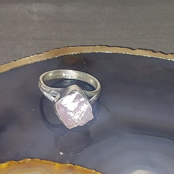 Raw Rose Quartz Gemstone Ring 925 Silver Size 7 - Picture 2 of 6